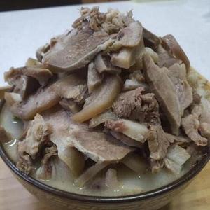 국내산 돼지머리고기 머릿고기 수육 1kg 활용만렙 만능수육