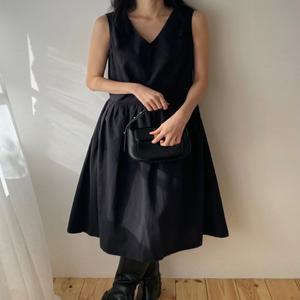 여성 뷔스티에 플리츠 민소매 나시 롱원피스