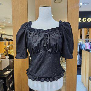 [에고이스트]스퀘어넥러플볼륨블라우스/ER2OBL53