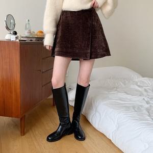 [하프클럽/]안꾸미 여성 플레어 뒷밴드처리 윈터 퀼로트 벨벳 우아한