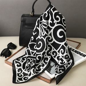 럭셔리 브랜드 스퀘어 실크 스카프 여성 헤어 밴드 디자인 인쇄 작은 새틴 Shawls Foulard Neckerchief 여성 머리띠 두건