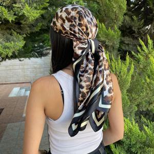 디자이너 럭셔리 브랜드 스카프 넥 헤드/헤어 스카프 두건 손수건 90X90CM Headscarf에 대한 새로운 실크 스카프 및 랩