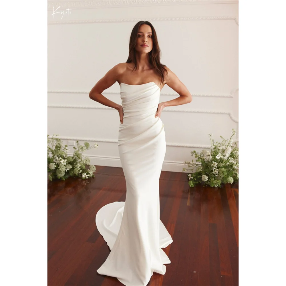 교토 화이트 Strapless 인어 긴 기차 웨딩 드레스 간단한 Pleated 민소매 vestidos de novia 버튼 뒤로 맞춤형 공식