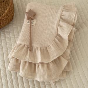 2 레이어 모슬린 아기 Swaddle 담요 코튼 거즈 부드러운 프릴 아기 수신 담요 목욕 타올 유아 잠자는 유모차 담요