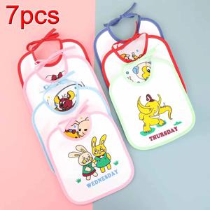7pcs 세트 믹스 주간 아기 Bibs 유아 방수 Burp Cloth 만화 U 모양의 유아 타액 수건 Bib for Boys Girls