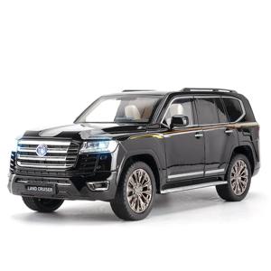 1:18 합금 다이캐스트 랜드 크루저 LC300 모델 장난감 자동차, 6 개 문 열림 SUV, 가벼운 음악, 풀백 차량, 유아 어린이 선물