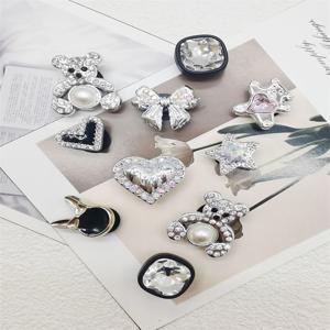 10PCS 구두 매력 샌들에 대 한 ABS 활 장식 럭셔리 라인 석 곰 디자인 액세서리 2024 여성 Diy 블 링 방해물 장식품