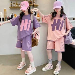여름 소녀 티셔츠 세트 복장 새로운 어린이 짧은 소매 탑 + 반바지 2Pcs 아동 의류 하이틴 느슨한 캐주얼 정장 스포티 한 의상