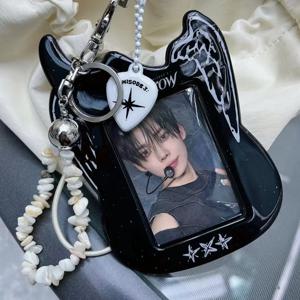 한국어 Y2K 블랙 쿨 기타 PVC 카드 홀더 Kpop 아이돌 3 인치 Photocard 중공 디스플레이 펜던트 가방 Keychian ID 버스 카드 케이스