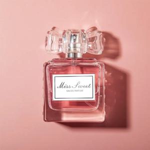 50ML 1.7FL.OZ 여성용 오래 지속되는 향수, 로맨틱 플로럴 노트 오 드 퍼퓸, 복숭아, 베르가못, 로즈, 파출리 향수