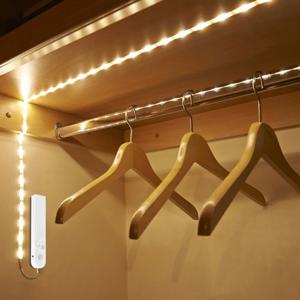 캐비닛 조명 아래 LED LED 스트립 무선 PIR 모션 센서가있는 램프 USB 포트 조명 주방 계단 옷장 침대 사이드 라이트