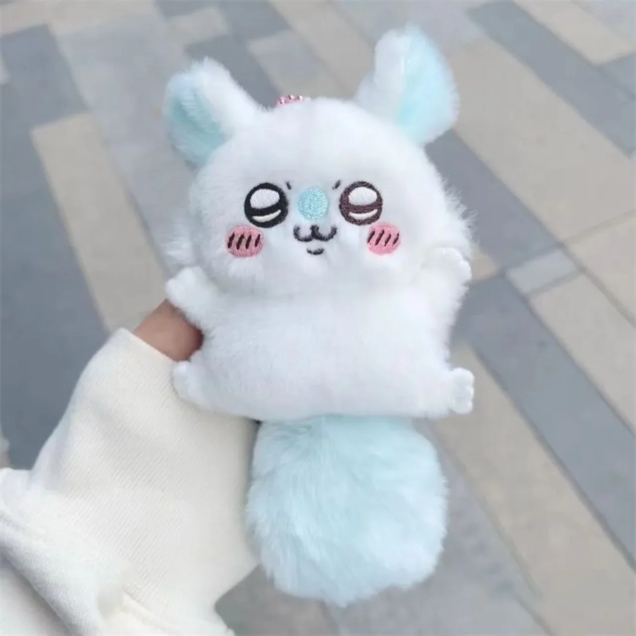 MINISO Chikawas 플러시 펜던트 장난감 푹신한 인형 박제 Kawaii 애니메이션 그림 플러시 Peluche 가방 펜던트 아이 소녀 선물