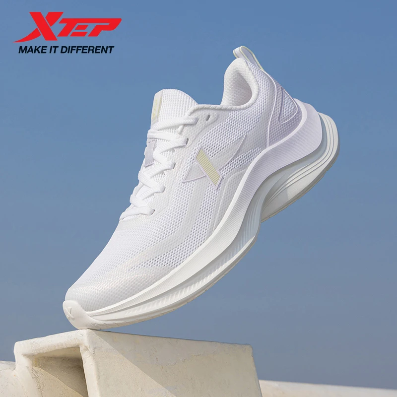 여성을위한 Xtep 운동화 2025 여름 편안한 경량 메쉬 리바운드 쿠션 통기성 스포츠 신발 875218110014