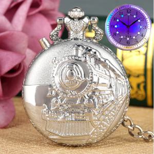 실버 빛나는 LED 다이얼 석영 주머니 시계 새겨진 기차 기관차 엔진 Steampunk 모터 철도 체인 주머니 시계 줄 시계
