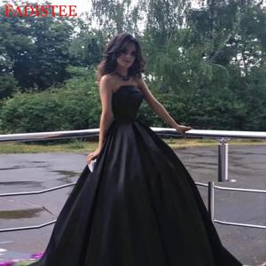 맞춤형 새 스타일 댄스 파티 드레스 간단한 새틴 Strapless a 라인 블랙 이브닝 파티 드레스 Robe De Soirée 바닥 길이