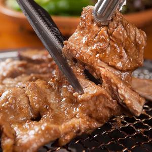 [갈비아저씨]국내산 한돈 수제양념 돼지갈비 900g 통갈비 뼈갈비 숯불요리