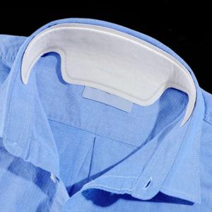 10PCS 일회용 자체 접착 땀 패드 티셔츠 목 칼라 모자 흡수성 스티커 폴리머 모자 브림 더러운 스티커 패스너