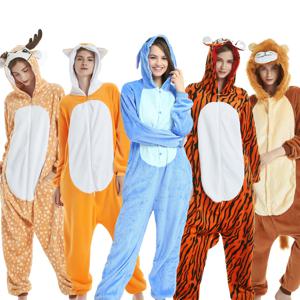 만화 동물 Onesie 잠옷 Stich 코스프레 의상 Kigurumi 유니콘 사자 플란넬 남여 Nightwear 성인용 잠옷