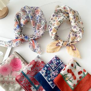 손수건 프린트 코튼 린넨 플라워 패턴 헤드 넥 스카프 헤어 스카프 Neckerchief Headscarves Square Scarf Headband INS