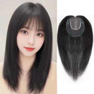 여성용 천연 헤어 토퍼, 앞머리 포함, 레미 인모 토퍼, 리얼 헤어로 만들었어요. 머리 위의 흰 머리를 가리다 이마 커버, 돌출. 정수리 머리숱 증가 모자와 가발이 가볍다 수공 갈고리 기술 정수리 융합. 머리가 자연스럽게. 머리 모양 을 바꾸다 앞머리 늘리기여름에는 청량함을 착용하세요. 박진감 넘치는 정수리클립 인 헤어 앞머리, 스위스 레이스 베이스 포함, 12x14cm