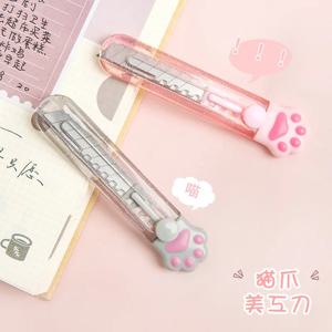 Kawaii 빛나는 고양이 발 투명 미니 휴대용 Ulity 칼 편지 오프너 커터 Diy 저널 용품 편지지 선물