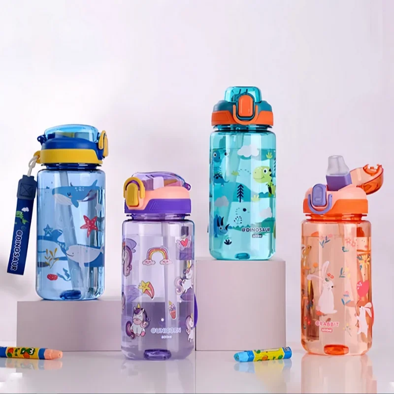 어린이를위한 600ml 공룡 물병 실리콘 밀짚 누출 방지 플라스틱 물병 여름 어린이 물 컵과 물시피 컵