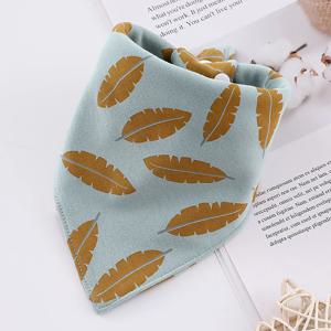 아기 물건 Bibs & Burp Cloths 1pc Cotton Bandana Drool Bibs 만화 유아 아기 소녀 소년 먹이 앞치마 타액 수건