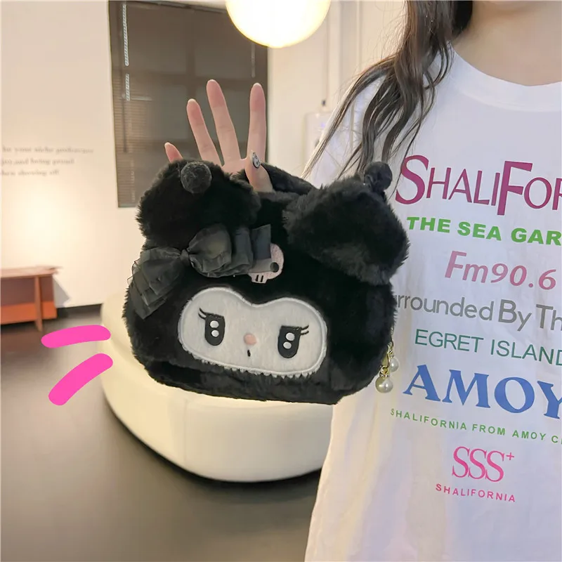 Kawaii Sanrio 플러시 Kuromi 멜로디 메이크업 화장품 가방 만화 대용량 저장 가방 휴대용 핸드백 소녀 선물