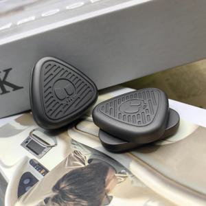EDC Fidget 장난감 손가락 끝 슬라이더 성인 책상 장난감 스트레스 릴리프 자기 금속 회전 푸시 카드 선물 Fidget Spinner