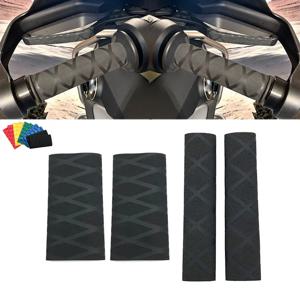 오토바이 범용 열 수축 그립 커버 BMW R1250GS R1200GS LC ADV F750GS F850GS F900R 용 미끄럼 방지 고무 그립 장갑