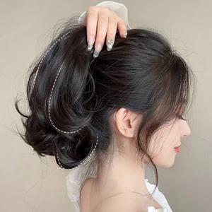 합성 짧은 곱슬 가발 포니 테일 12 인치 클로 클립 포니 테일 헤어 익스텐션 여성용 귀여운 헤어 피스 가발 합성 포니 테일