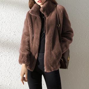 여성 겨울 더블 산호 양털 따뜻한 코트 스탠드 칼라 플러시 두꺼운 오버코트 여성 패션 캐주얼 긴 소매 지퍼 의류