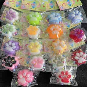 1Pc Squishy 고양이 발톱 어린이를위한 장난감을 짜내십시오 장식 구슬과 성인 소프트 핀치 팝 Fidget 장난감 할로윈 크리스마스 선물