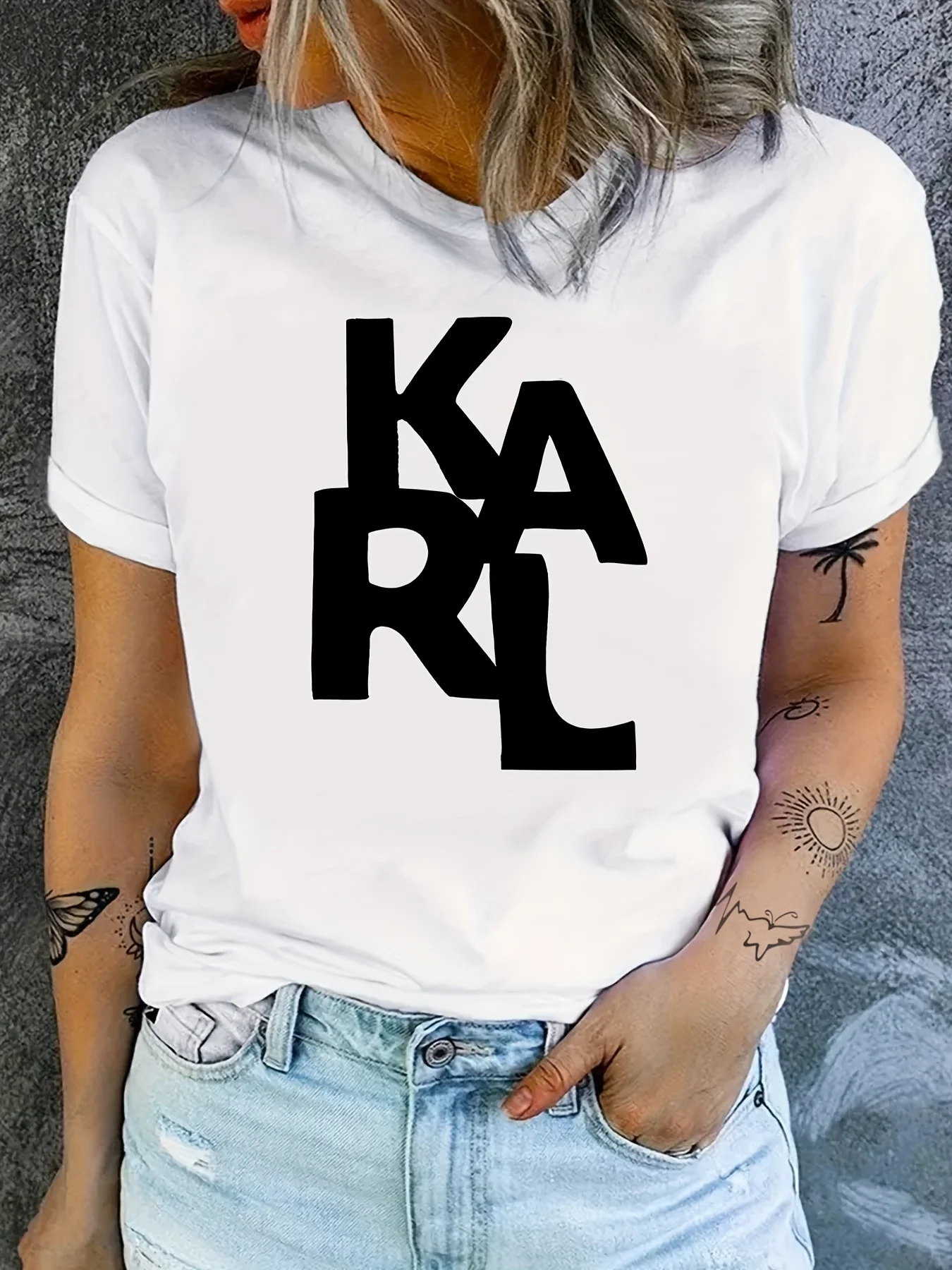 2025 KARL 여성 티셔츠 편지 인쇄 반팔 티셔츠 고품질 럭셔리 브랜드 티셔츠 여름 streetwear Y2k상의