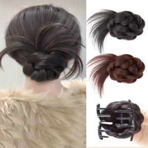 여성을위한 클로 클립과 우아한 꽃 봉오리 합성 가발 지저분한 곱슬 Scrunchie Chignon 롤빵 포니 테일 확장 낮은 롤빵 머리 가발