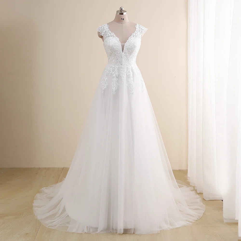 놀라운 웨딩 드레스 플러스 사이즈 새로운 도착 V 넥 캡 슬리브 라인 가운 Tulle 레이스 Applique Robe De Mariee 맞춤형 가운