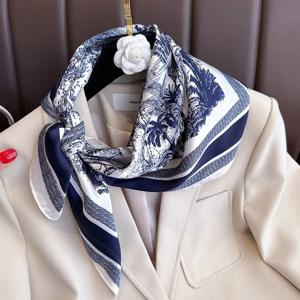 1pcs 70cm 식물 인쇄 실크 스카프 여성 시뮬레이션 실크 우아하고 다양한 모자를 쓰고 있죠 가방 의류 및 액세서리 스퀘어 스카프