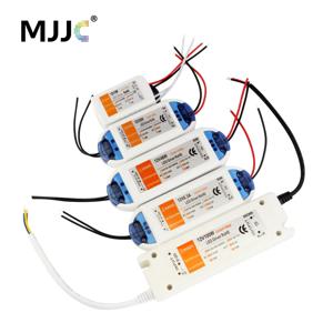 12 볼트 전원 공급 장치 12V LED 드라이버 18W 28W 48W 72W 100W AC 110V 220V ~ 12V DC 조명 변압기 어댑터 LED 스트립 CCTV