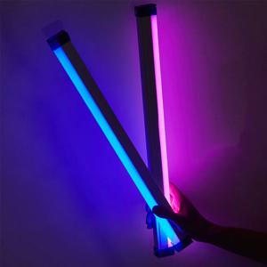 다채로운 튜브 라이트 RGB 라이트 17cm/32cm USB 라이트 야간 조명 보라색 블루 라이트 스틱 룸 램프 휴대용 교수형 채우기 라이트 사진