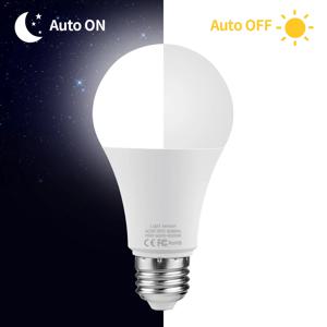 15W E27 LED 조명 제어 센서 전구 110V 220V 자동 황혼 ON 새벽 OFF LED 램프 주야간 조명 정원 베란다 야외 조명