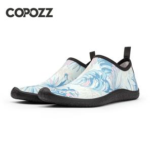 COPOZZ 여름 아쿠아 슈즈 빠른 건조 워터 슈즈 통기성 넘어 가고 업스트림 신발 미끄럼 방지 야외 스포츠 신발 비치 풀 슬리퍼