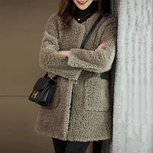 연예인 여성 긴팔 두꺼운 짧은 코트 여성 한국어 느슨한 Lambswool 카우보이 튀김 거리 패션 코튼 패딩 의류