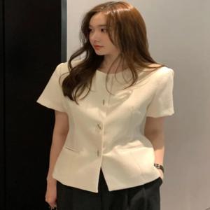 여성을위한 작은 향기 스타일 짧은 코트 여름 빈티지 하이 엔드 성격 레이디 짧은 소매 탑 두꺼운 트위드 퀼트 자켓