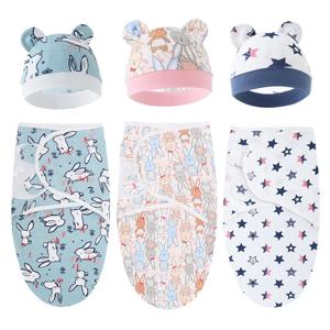 아기 담요 모자 세트 만화 인쇄 면화 신생아 Swaddle 조정 가능한 유아 담요 랩 모든 계절에 적용 가능 0-6 개월