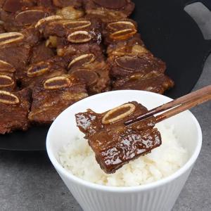 슬라이스 양념 LA갈비 1kg 달짝지근한 양념이 쏙 배어든~ 소갈비 간편한 한입 사이즈로 정형 감칠맛(초이스 등급)
