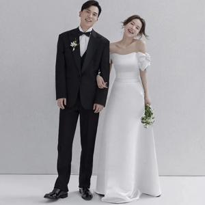 웨딩 드레스 여성을위한 어깨에서 달콤한 활 2025 새틴 블랙 이브닝 드레스 우아한 바닥 길이 간단한 웨딩 촬영