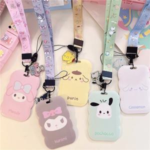 키 체인 펜던트 Kuromi Cinnamoroll 귀여운 카드 홀더 학생 선물을위한 플라스틱 매는 밧줄 카드 홀더