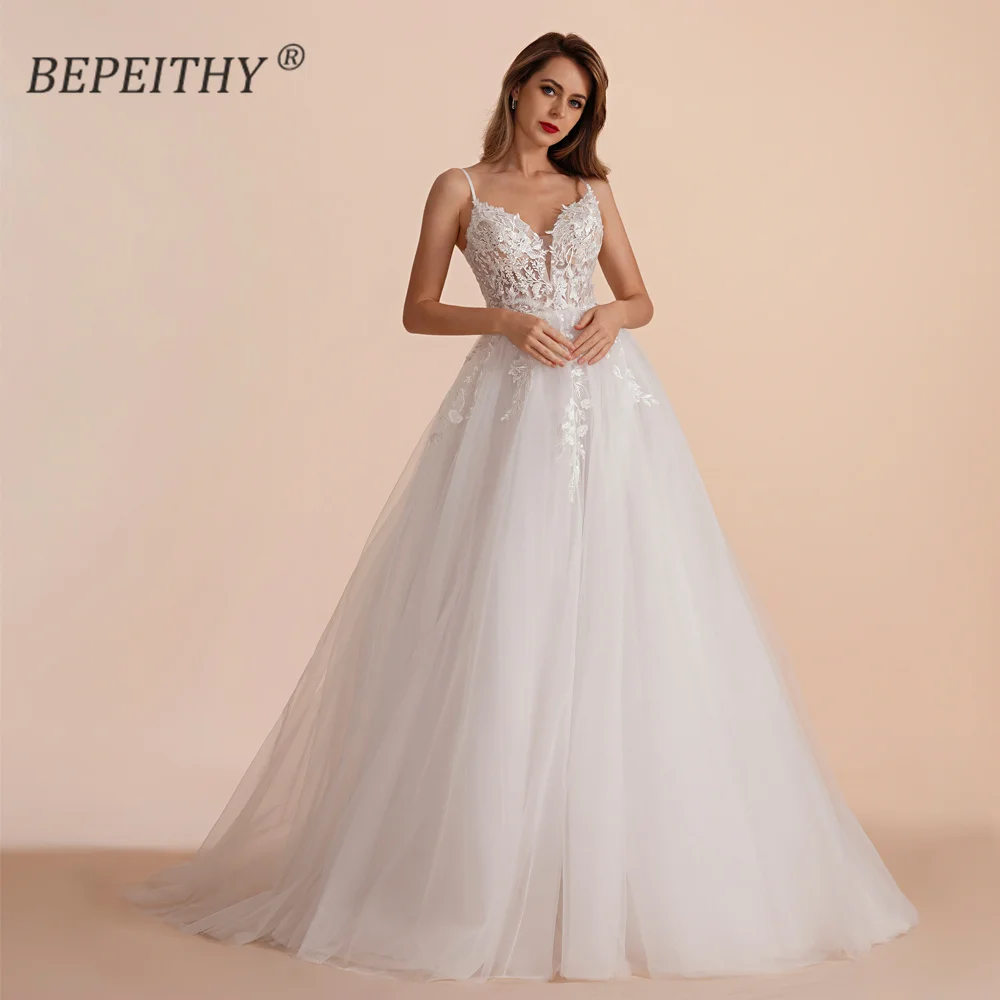BEPEITHY 신부 여성을위한 맞춤형 Boho 아이보리 라인 레이스 웨딩 드레스 2023 바닥 길이 섹시한 정원 화이트 신부 가운 새로운