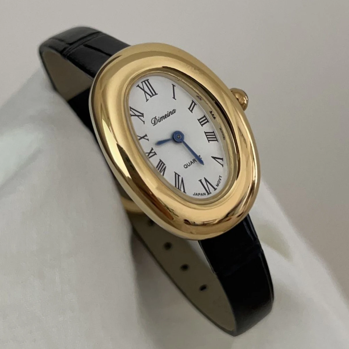 Dimeina 여성 고품질 쿼츠 시계 스퀘어 다이얼 Orologio 럭셔리 우아한 골드 스테인레스 스틸 시계 숙녀 빈티지 손목 시계