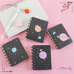 1 Pcs 행성 플립 코일 도서 학생 휴대용 포켓 노트북 미니 노트북 A7 미니 노트 학교 용품 사무용품